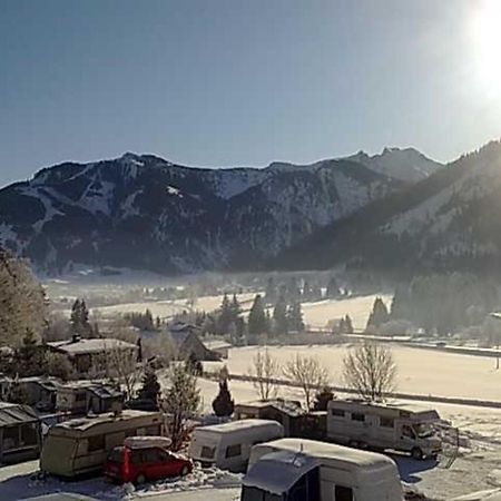 App 1 - Farbennest Mit Fruehstueck Teekueche, Sommerbergbahnen Inkl Tannheim Luaran gambar
