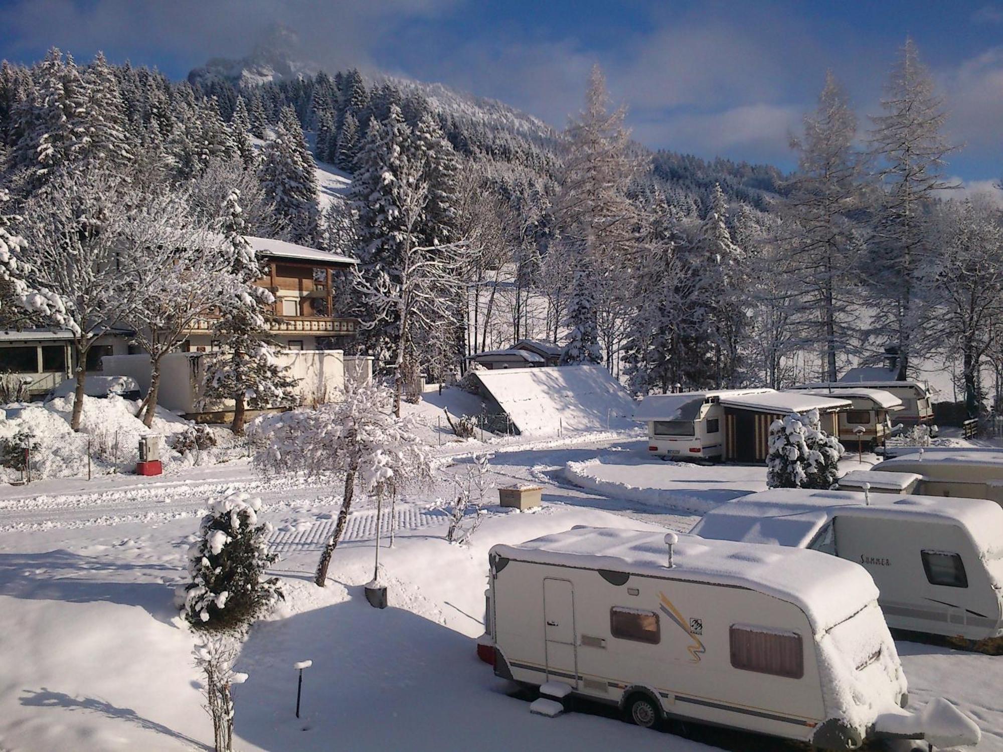 App 1 - Farbennest Mit Fruehstueck Teekueche, Sommerbergbahnen Inkl Tannheim Luaran gambar
